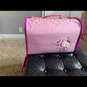 💜SALE💜 Hello Kitty Pet Carrier NWT!